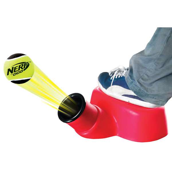 NERF DOG Launchers & Flyers Stomp Launcher